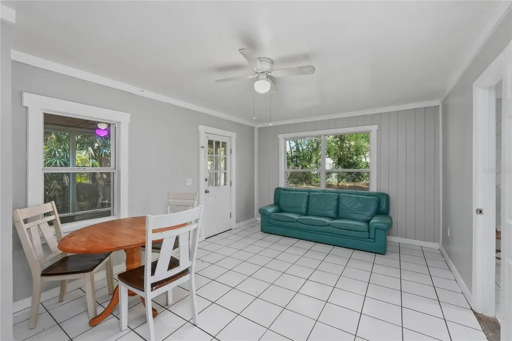 619 Beverly Avenue Largo FL 33770