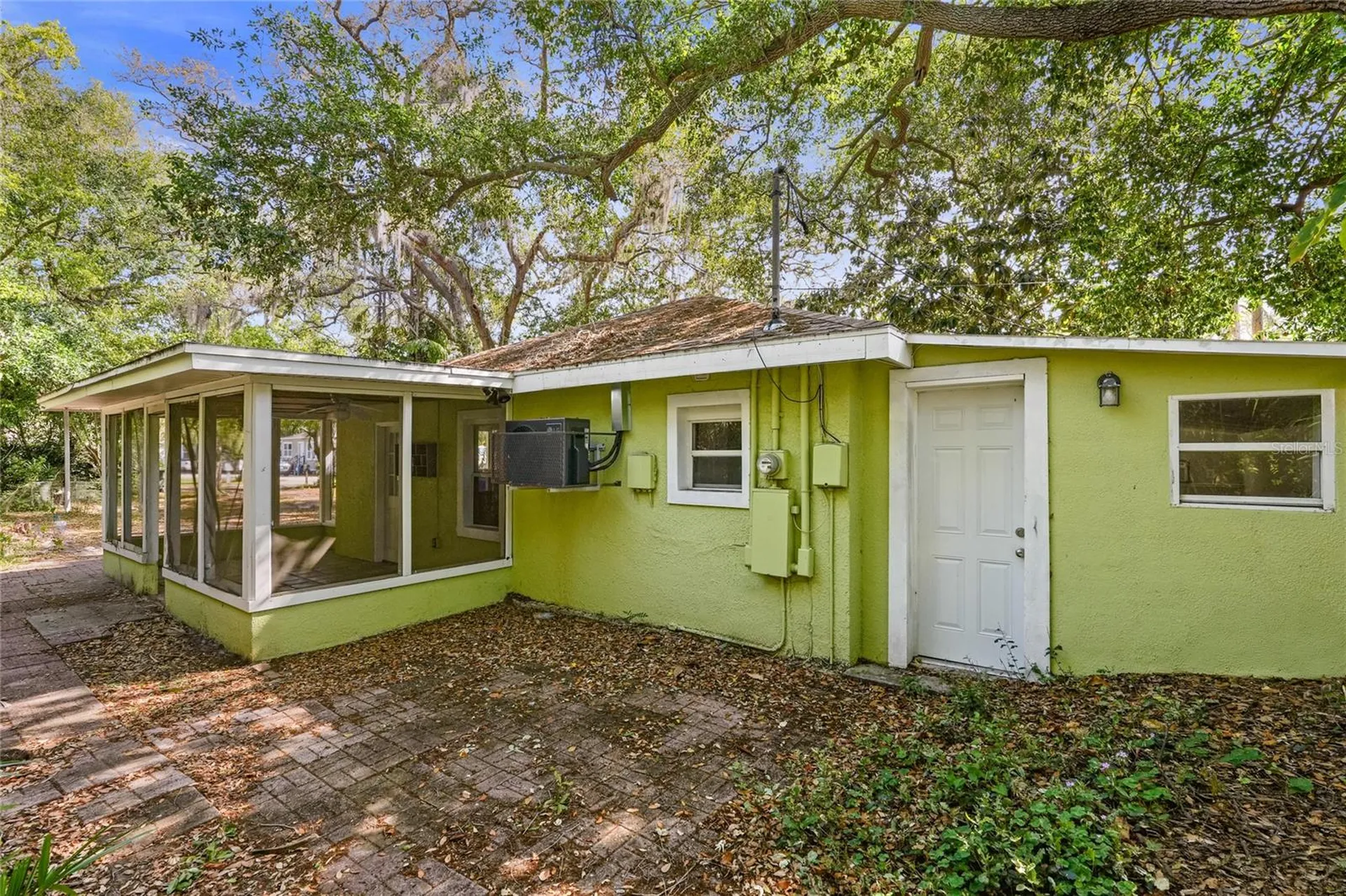619 Beverly Avenue Largo FL 33770