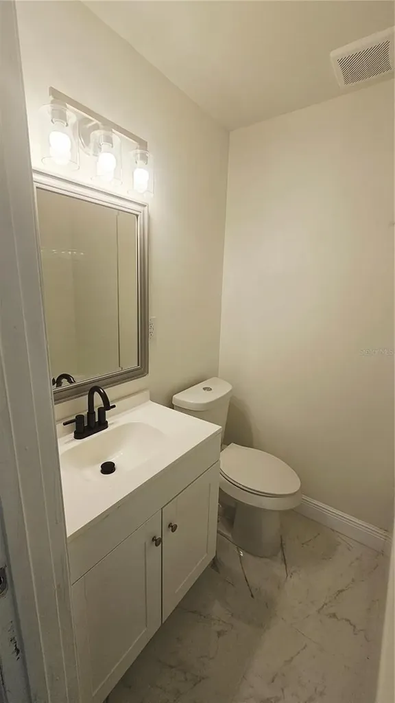 708-712 Pennsylvania Avenue Clearwater FL 33755