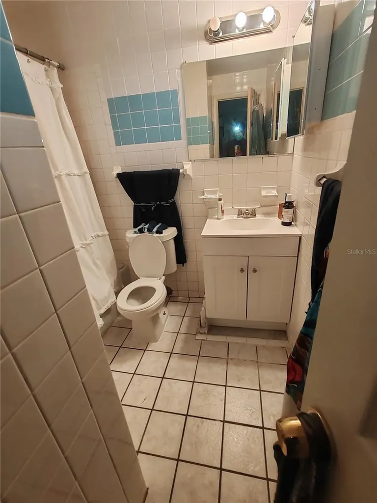 708-712 Pennsylvania Avenue Clearwater FL 33755