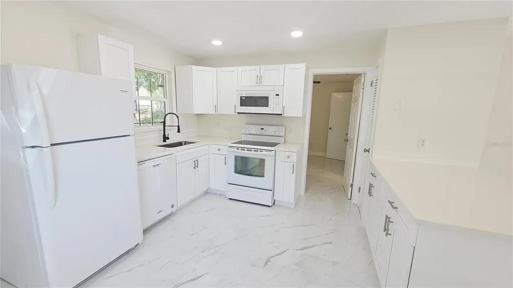 708-712 Pennsylvania Avenue Clearwater FL 33755