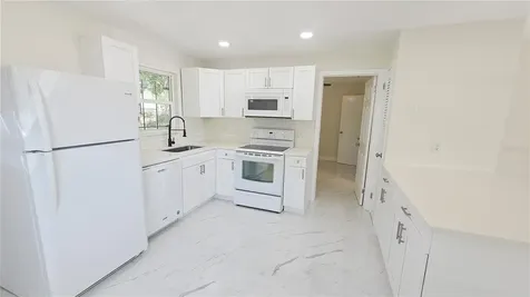 708-712 Pennsylvania Avenue Clearwater FL 33755