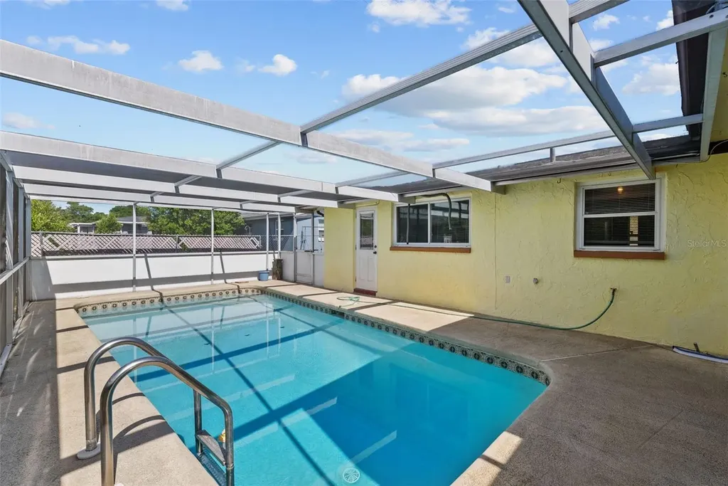6112 12th Avenue New Port Richey FL 34653