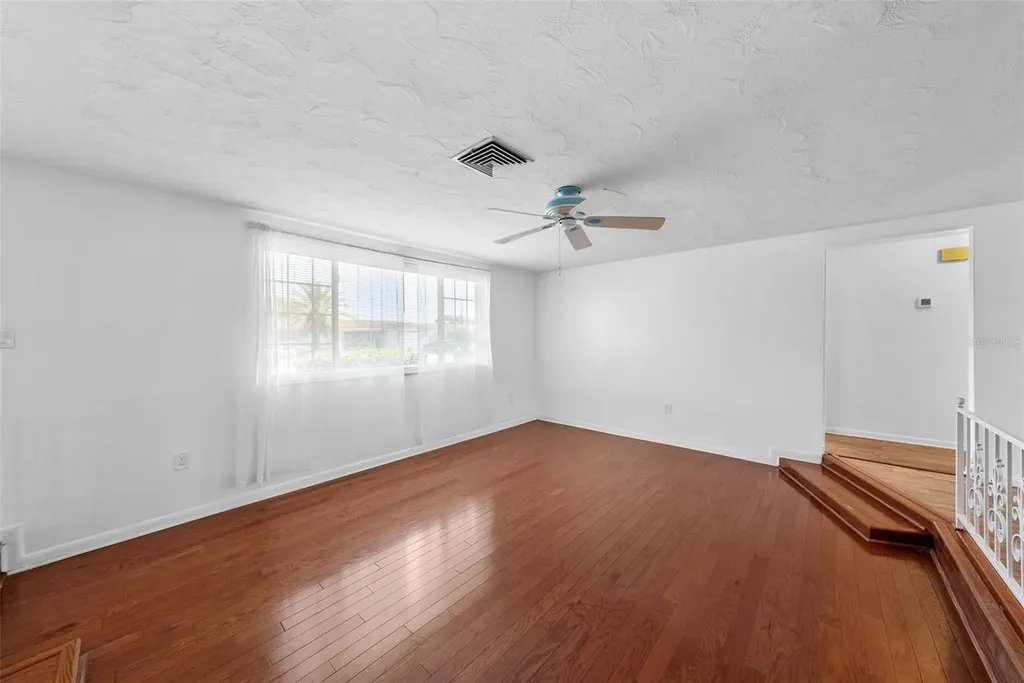 6112 12th Avenue New Port Richey FL 34653