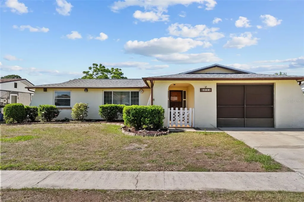 6112 12th Avenue New Port Richey FL 34653