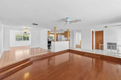 6112 12th Avenue New Port Richey FL 34653