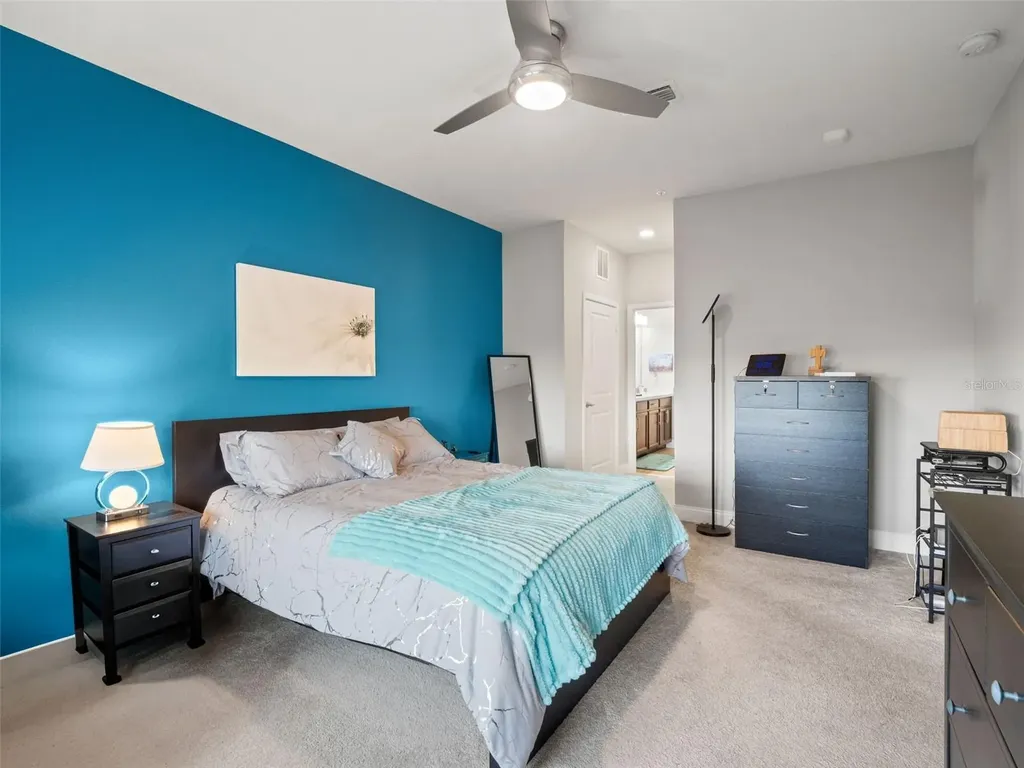 7517 Laureate Boulevard Orlando FL 32827