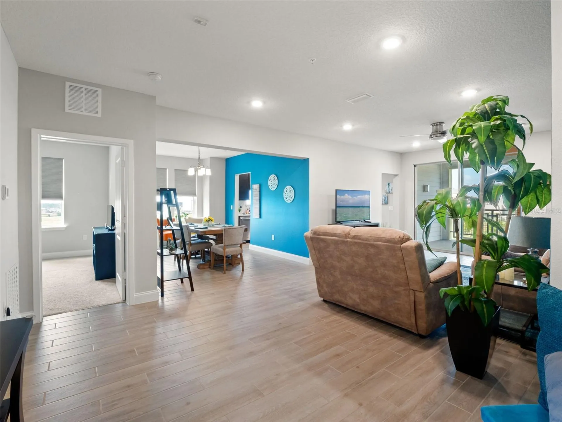 7517 Laureate Boulevard Orlando FL 32827