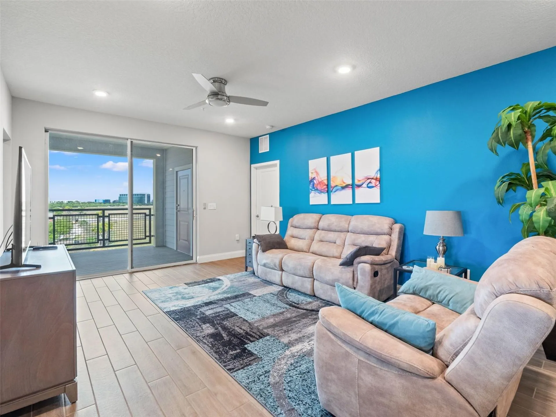 7517 Laureate Boulevard Orlando FL 32827