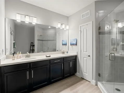 7517 Laureate Boulevard Orlando FL 32827