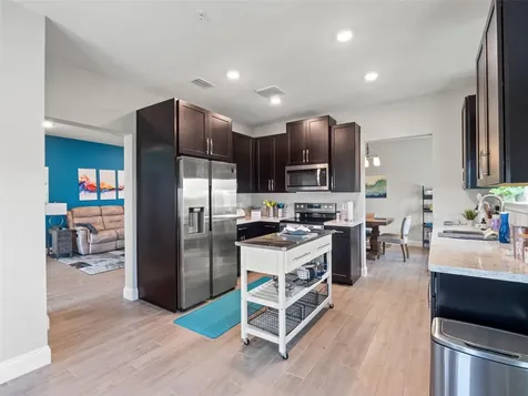 7517 Laureate Boulevard Orlando FL 32827