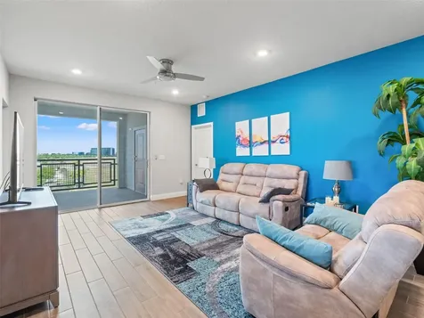 7517 Laureate Boulevard Orlando FL 32827