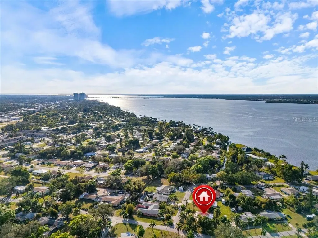 4241 Riverview Road Fort Myers FL 33905