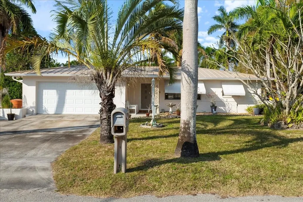 4241 Riverview Road Fort Myers FL 33905