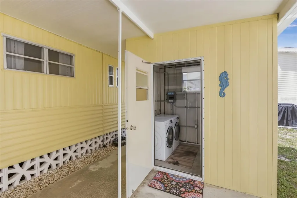 802 Turf Venice FL 34285