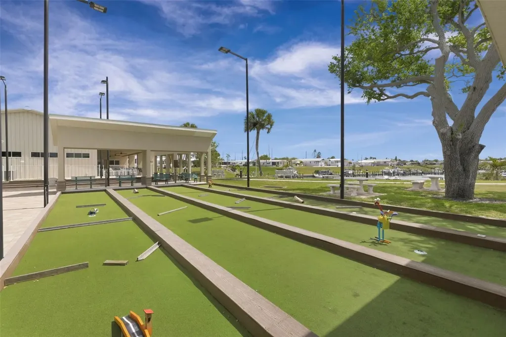 802 Turf Venice FL 34285