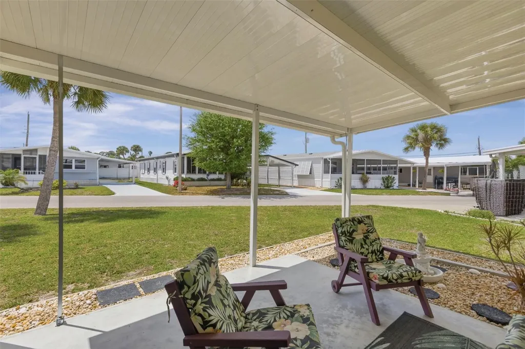 802 Turf Venice FL 34285