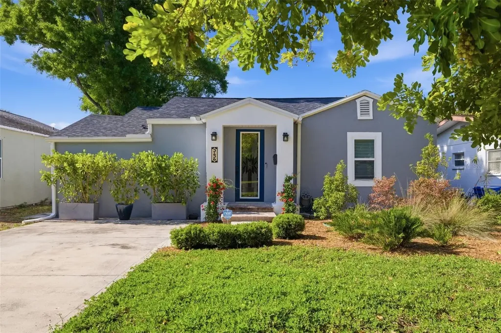 3136 10th Avenue N St Petersburg FL 33713