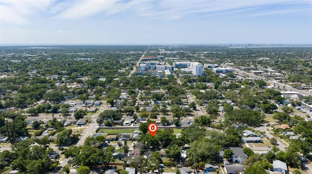 3136 10th Avenue N St Petersburg FL 33713