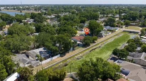 3136 10th Avenue N St Petersburg FL 33713