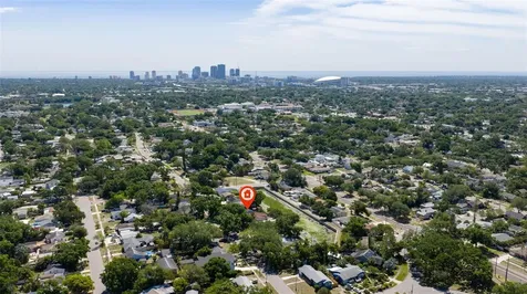 3136 10th Avenue N St Petersburg FL 33713