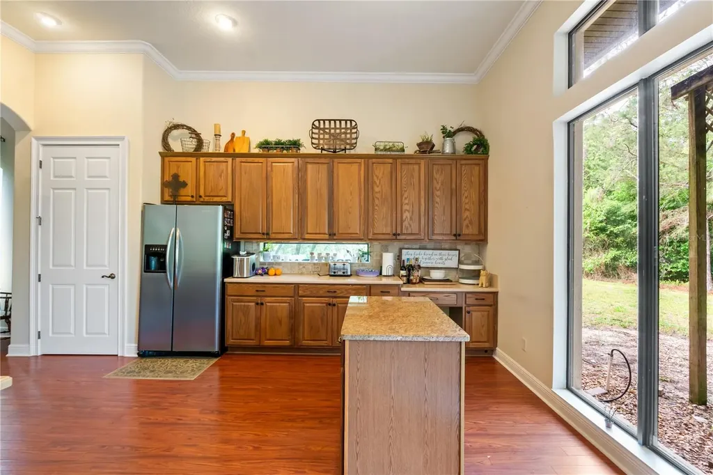 5204 Greens Drive Lady Lake FL 32159