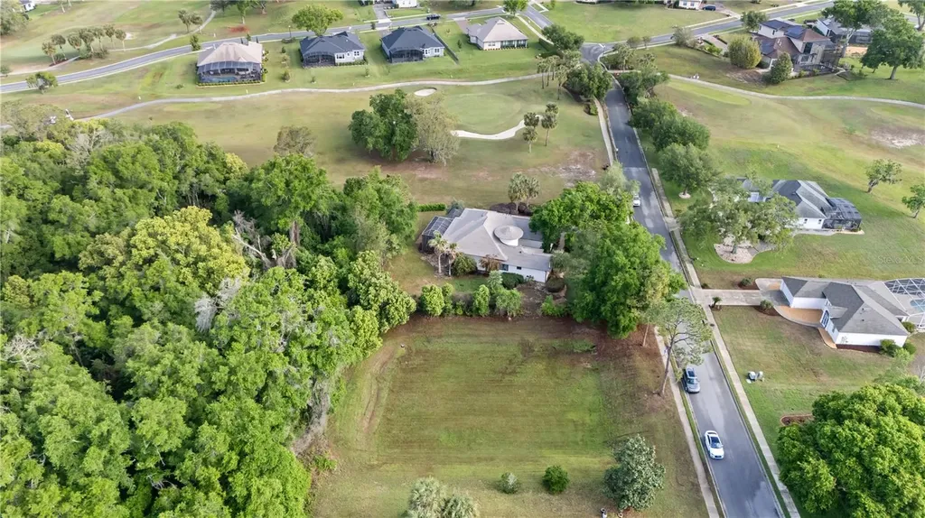 5204 Greens Drive Lady Lake FL 32159