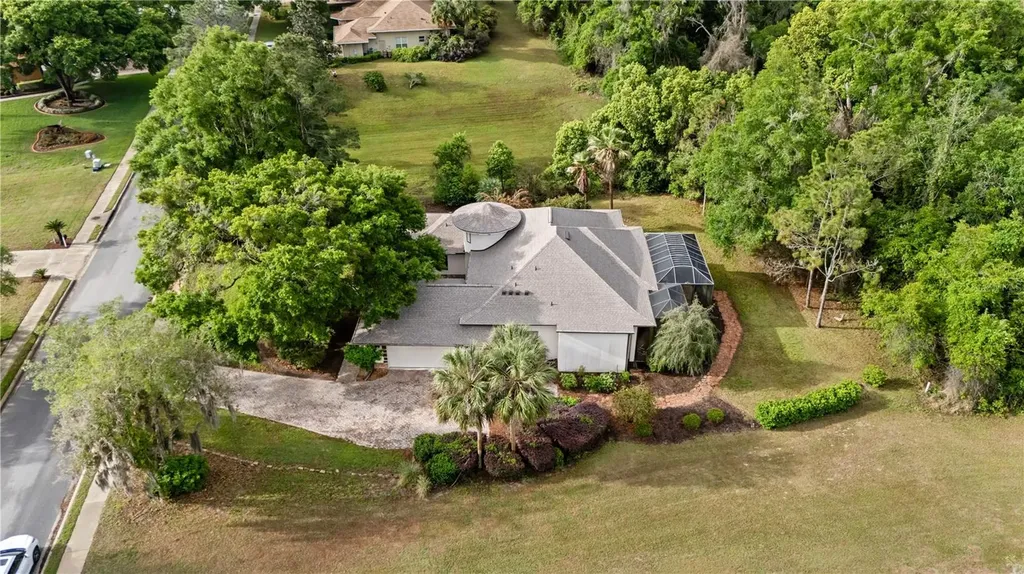 5204 Greens Drive Lady Lake FL 32159