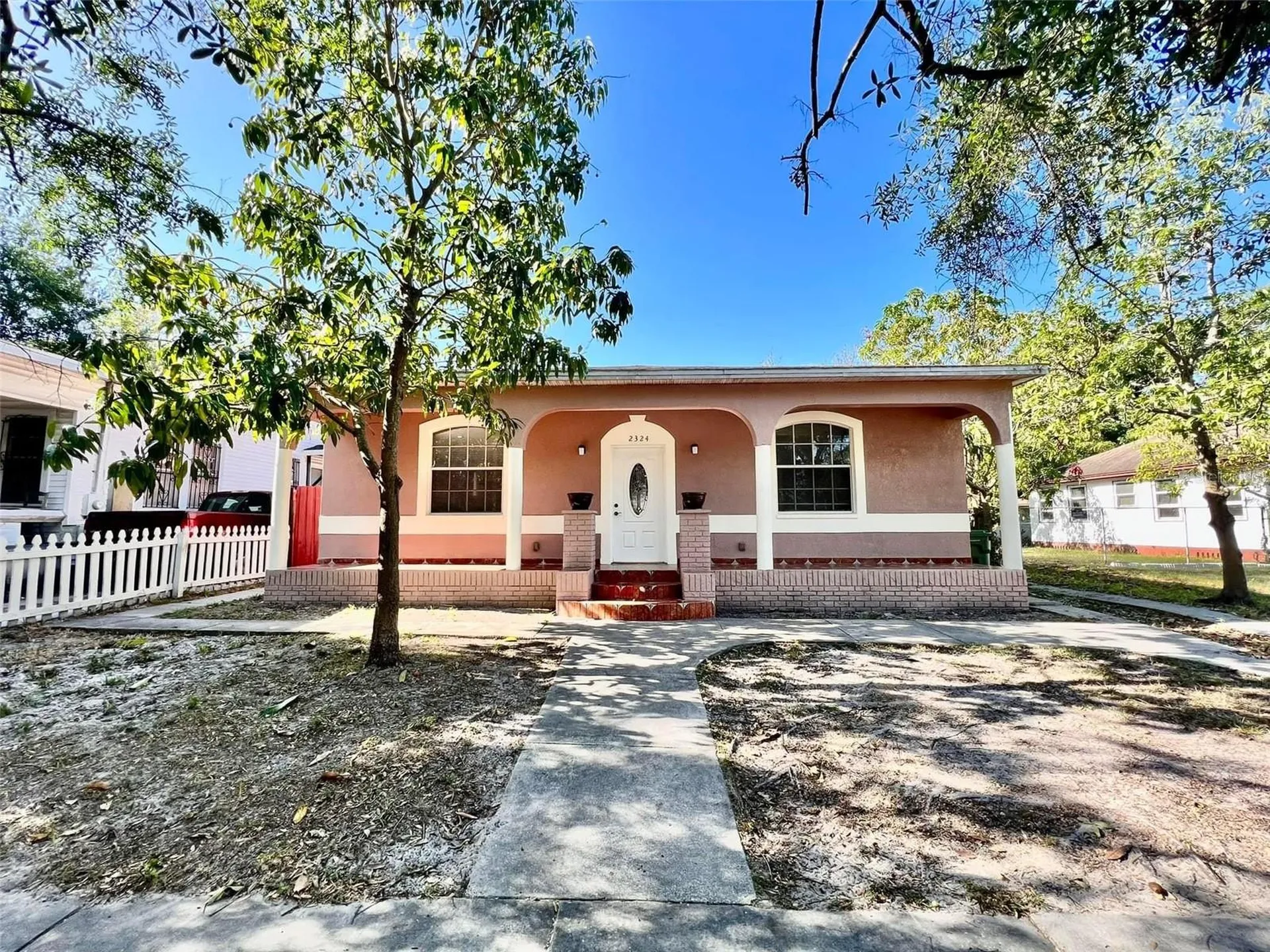 2324 W Palmetto Street Tampa FL 33607