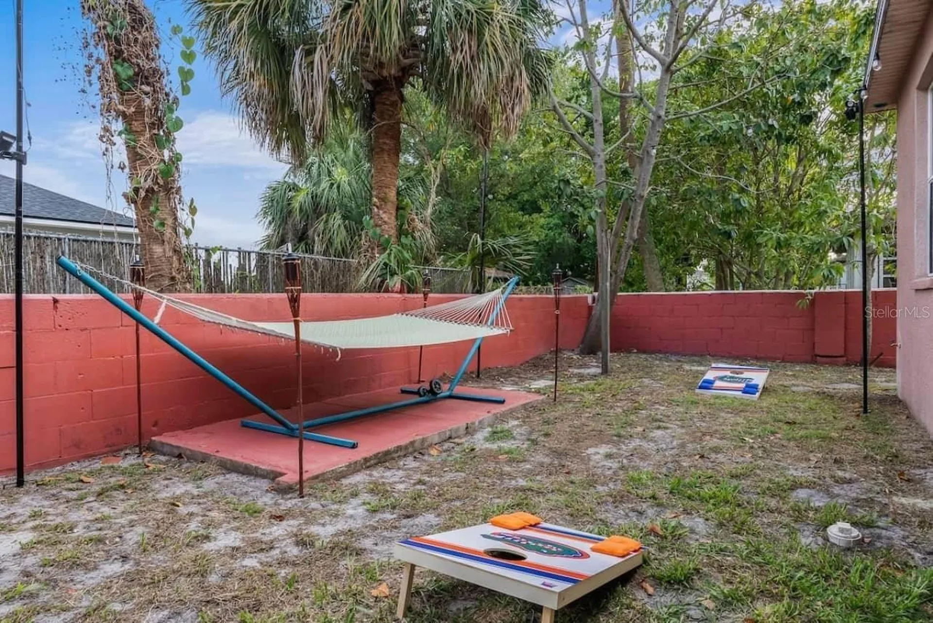 2324 W Palmetto Street Tampa FL 33607