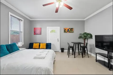 2324 W Palmetto Street Tampa FL 33607