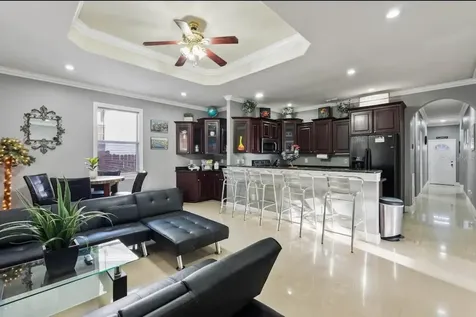 2324 W Palmetto Street Tampa FL 33607