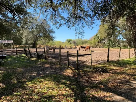 5614 Watson Riverview FL 33578