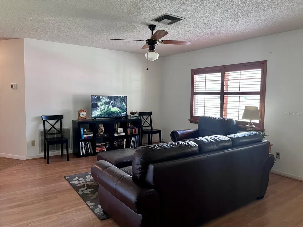 7484 Redbud Lane Brooksville FL 34601