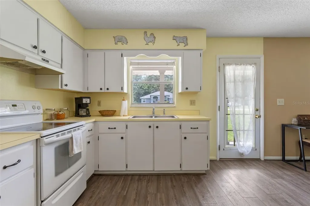 7484 Redbud Lane Brooksville FL 34601