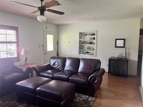 7484 Redbud Lane Brooksville FL 34601