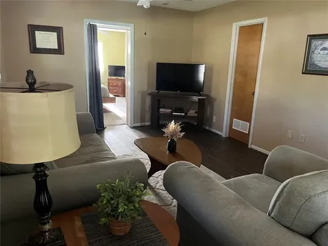 7484 Redbud Lane Brooksville FL 34601