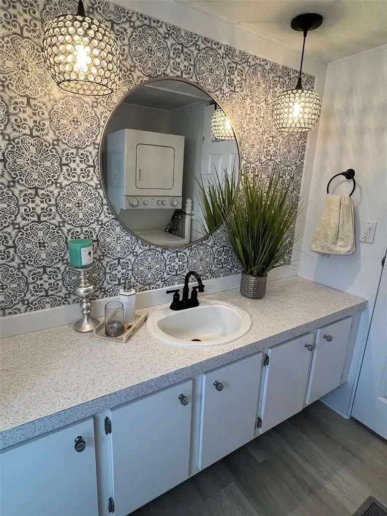 1500 County Road 1 Dunedin FL 34698