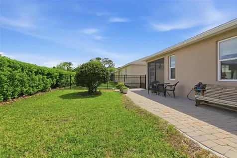188 Old Moss Circle Deland FL 32724