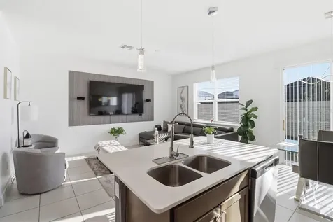 1375 Captiva Cove Sanford FL 32771