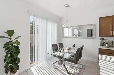 1375 Captiva Cove Sanford FL 32771