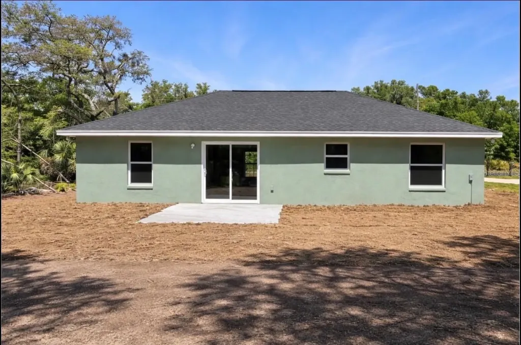 30 Sequoia Drive Trace Ocklawaha FL 32179