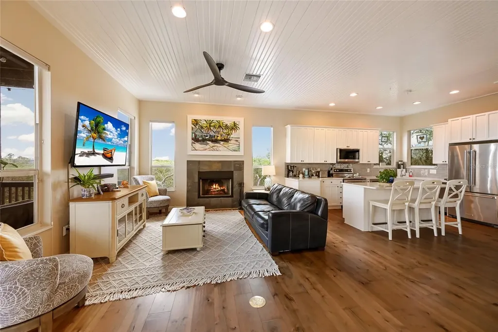 7325 Holly Road Terra Ceia FL 34250
