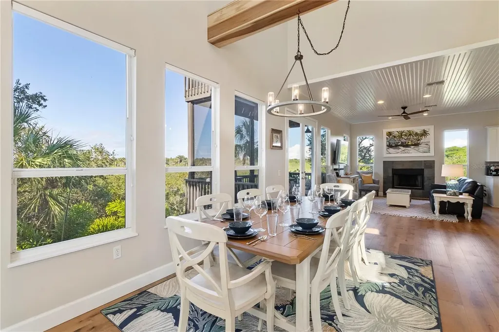 7325 Holly Road Terra Ceia FL 34250