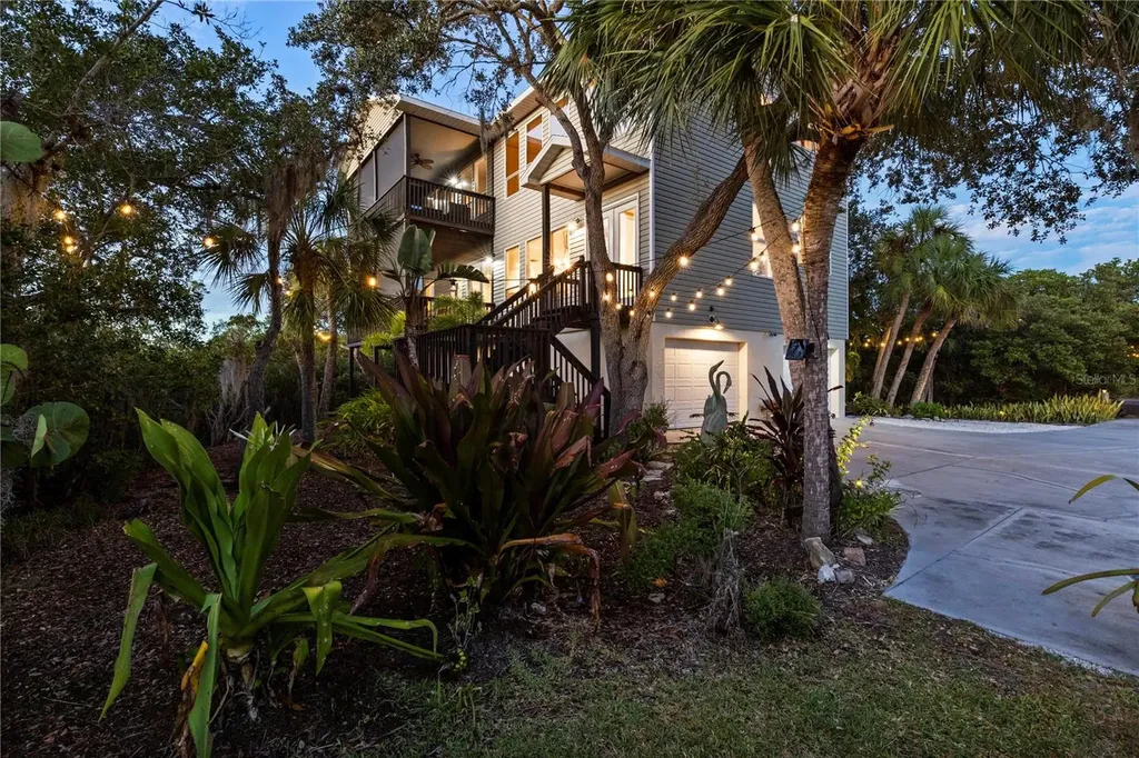 7325 Holly Road Terra Ceia FL 34250