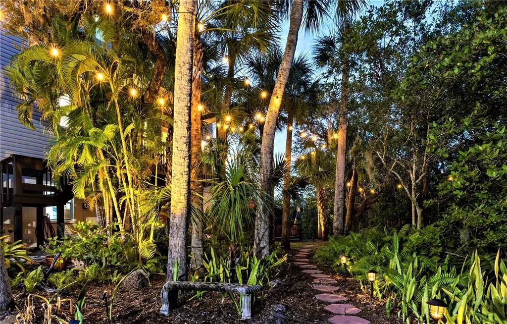 7325 Holly Road Terra Ceia FL 34250