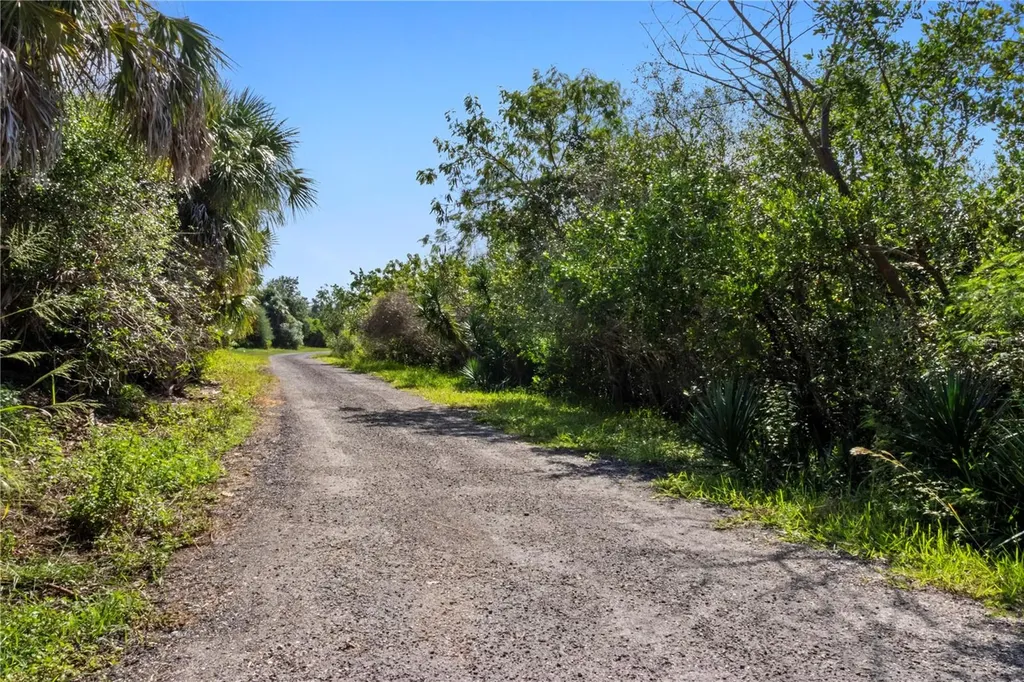 7325 Holly Road Terra Ceia FL 34250