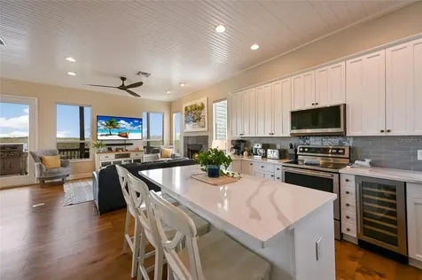 7325 Holly Road Terra Ceia FL 34250