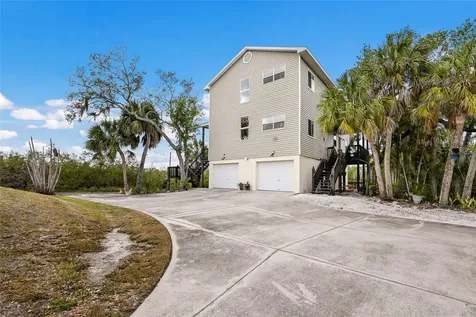 7325 Holly Road Terra Ceia FL 34250