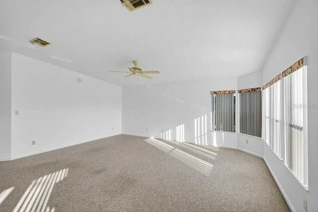 332 Marsh Landing Loop Oak Hill FL 32759
